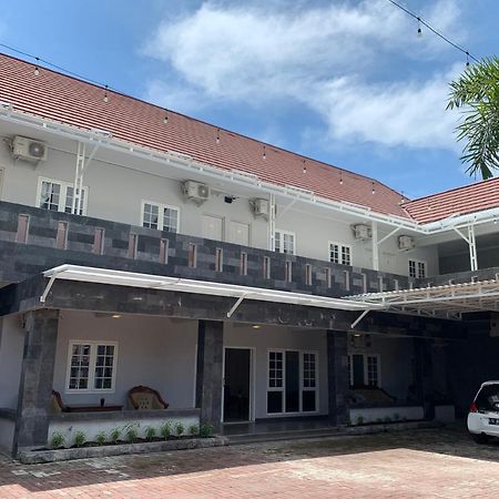 Griya Sambilegi Maguwoharjo Redpartner Hotel Екстериор снимка
