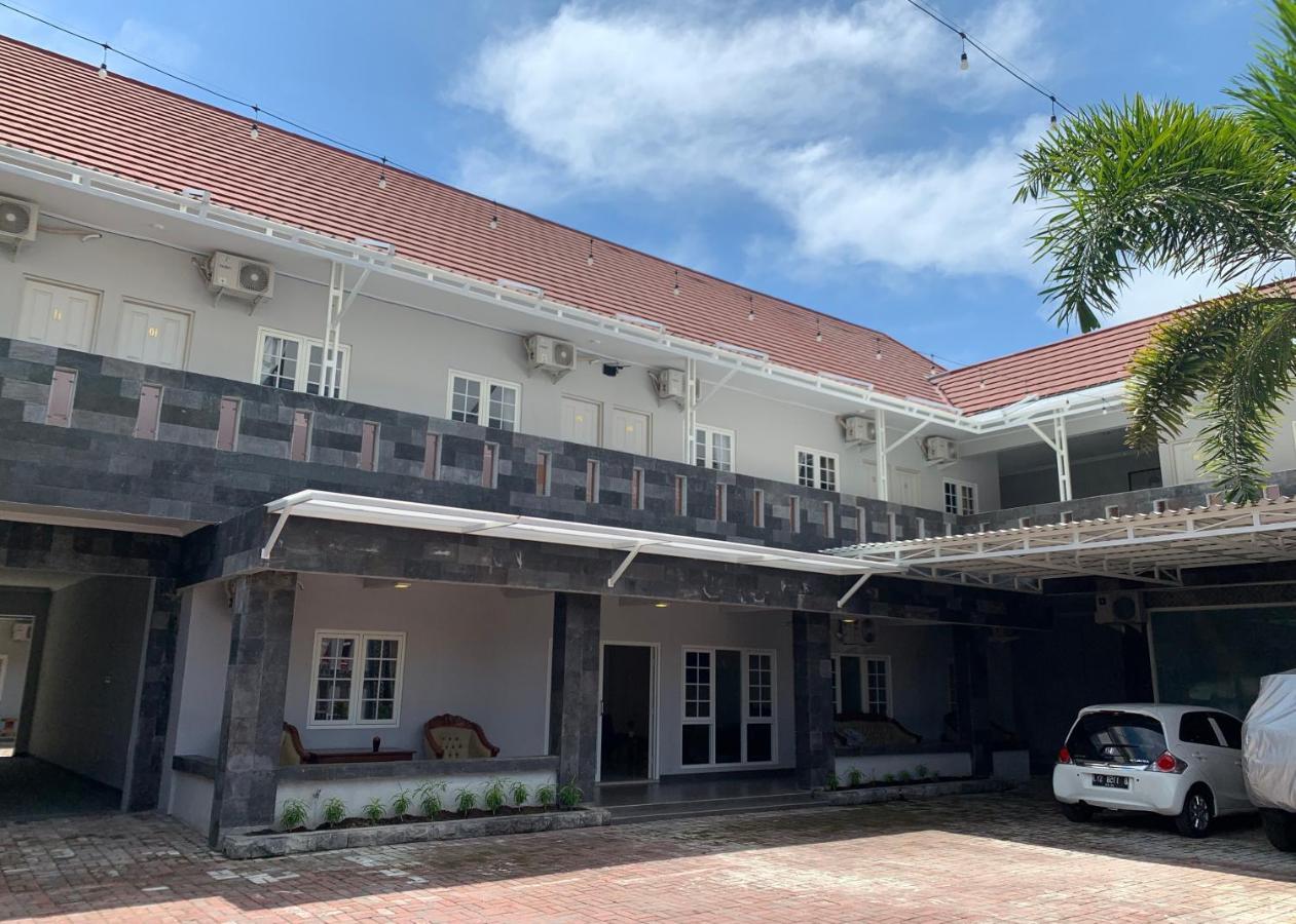 Griya Sambilegi Maguwoharjo Redpartner Hotel Екстериор снимка