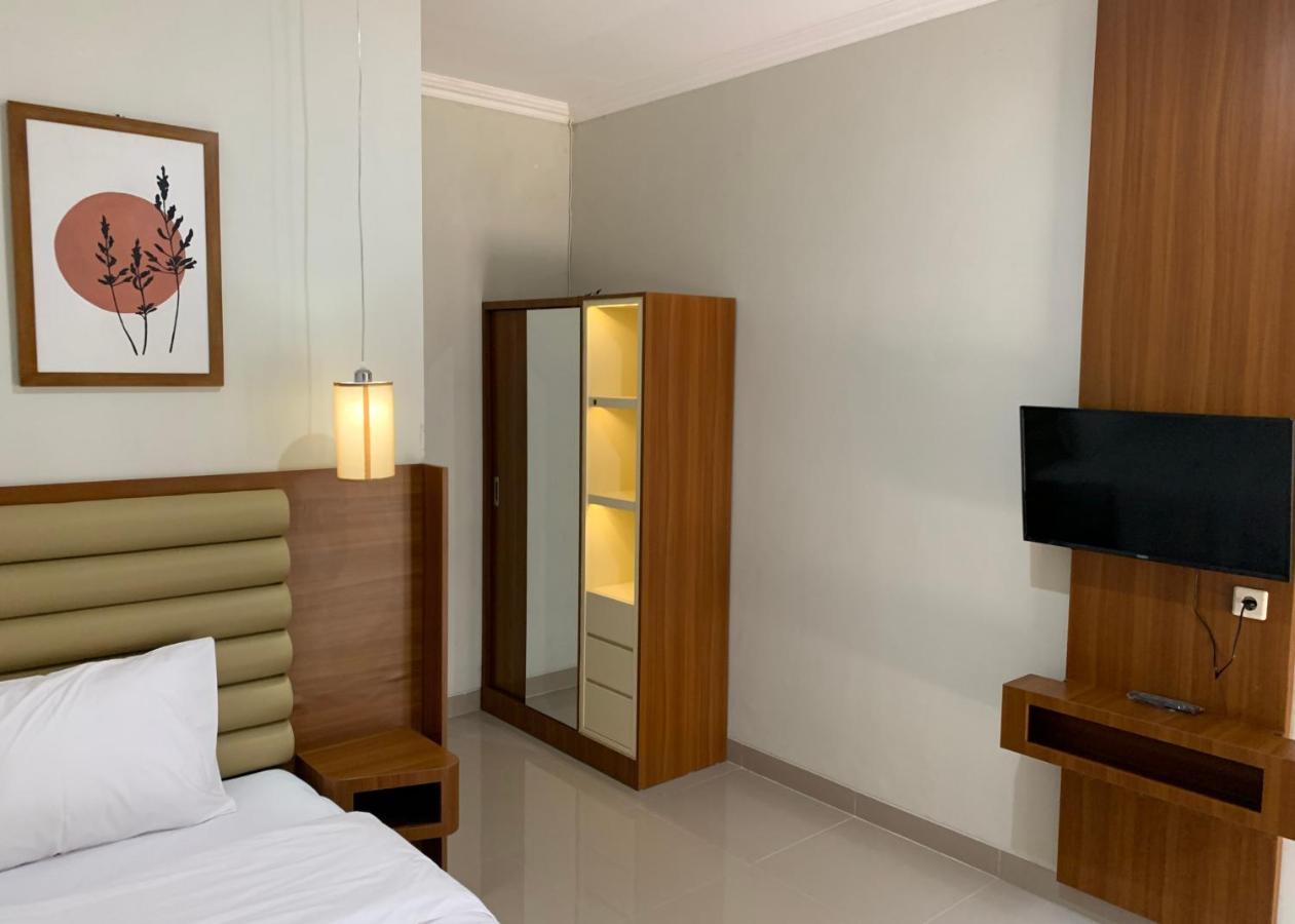 Griya Sambilegi Maguwoharjo Redpartner Hotel Екстериор снимка