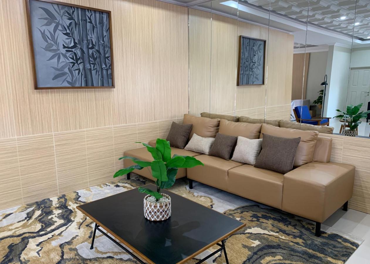 Griya Sambilegi Maguwoharjo Redpartner Hotel Екстериор снимка