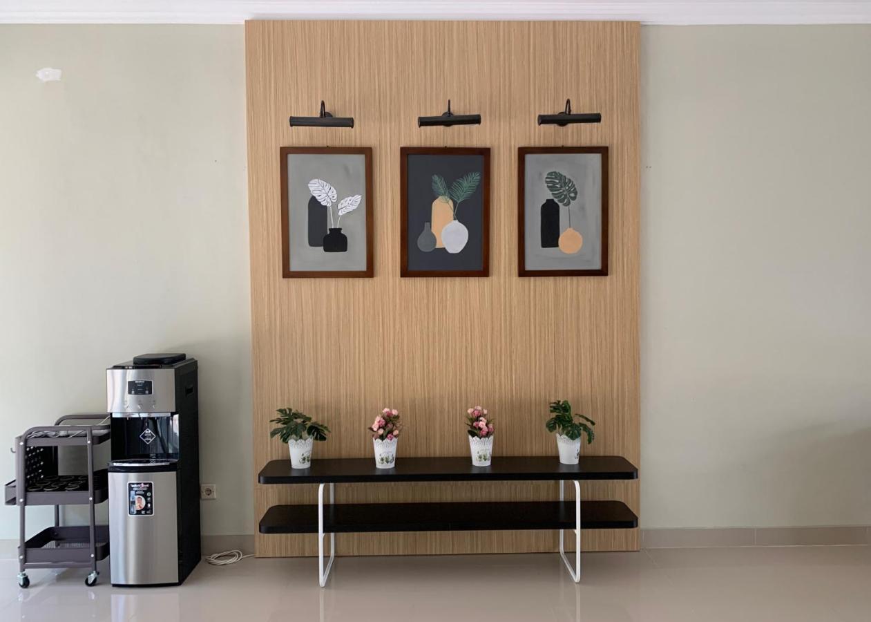 Griya Sambilegi Maguwoharjo Redpartner Hotel Екстериор снимка